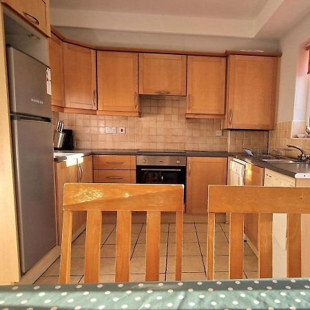 Cosy 3 Bedroom All Ensuites ゴールウェイ エクステリア 写真